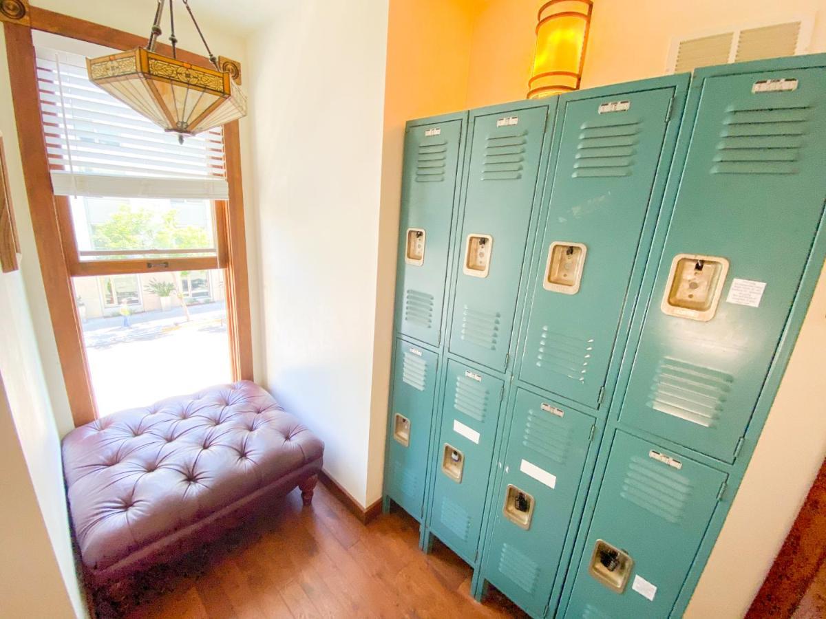 Ith San Diego Adventure Hostel (Adults Only) Eksteriør bilde